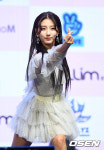 [사진]러블리즈 예인,'독특한 포즈'
