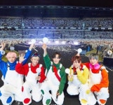 [단독] H.O.T. 팬들, 위안부 피해자 위해 1110만원 기부..1세대 원조 팬덤의 미덕