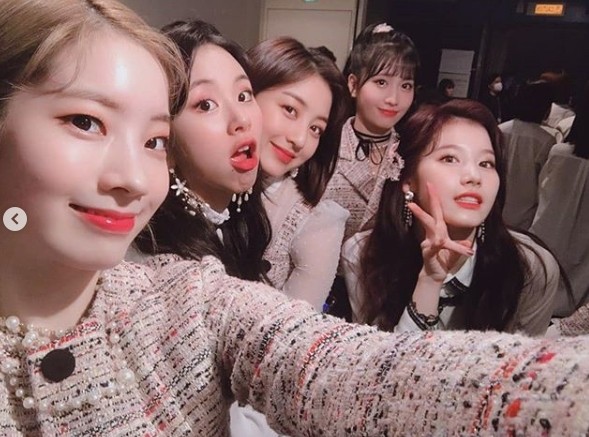 트와이스, 홍백가합전 출연 확정! 일본 무대서 5번째 빛나는 성공적 활약 기대