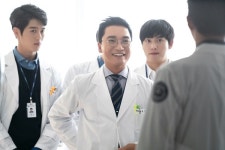 SKY 캐슬 조재윤 김보라 죽인 진범, 톱★도 궁금해서 물어봐 [Oh!커피 한 잔①]