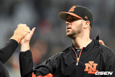 6개 국어 가능 밴덴헐크, 한국에서 동료 짐 찾아준 사연