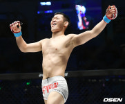 [사진]김태성, TKO 승리 짜릿하네!