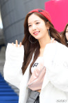 [사진]우주소녀 보나,패션위크 왔어요