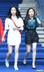 [사진]에이프릴 진솔-채경,개성있는 패션