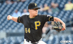[사진]피츠버그 선발 두라파우