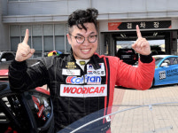 [넥센스피드레이싱 3R] GT300 개막전 우승자 이대준, 핸디캡 없으니 또!
