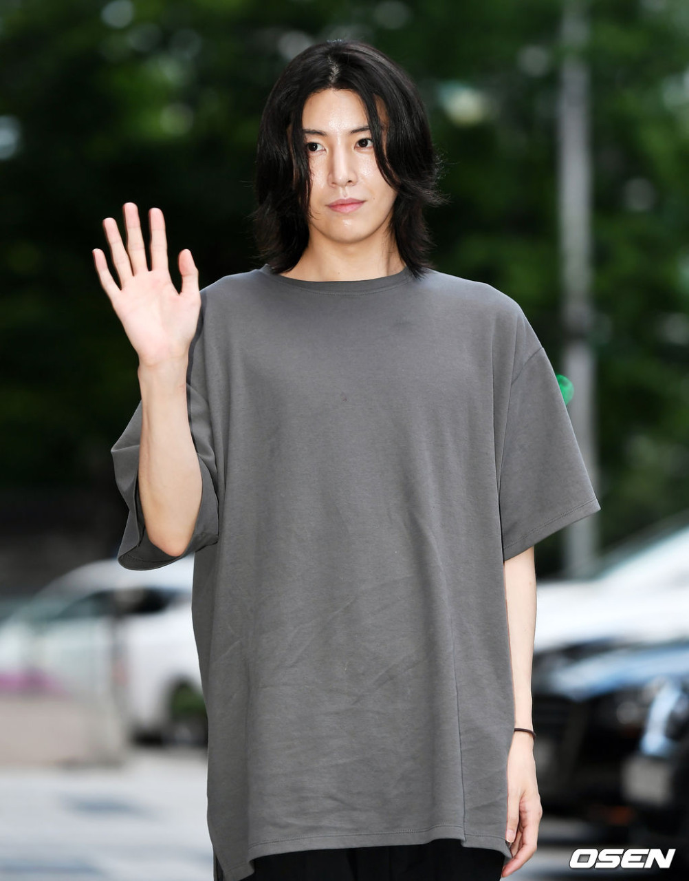 노민우, 미운 우리 새끼 출연으로 화제! 인기 강타, 자기애 끝판왕 등장에 이목 집중. 특별한 러브스토리 폭로, 관심 집중!