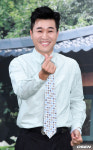[사진]김종민,하트 발사
