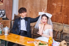 9월 결혼 지오♥최예슬, 스윗↔잔망 천생연분…웨딩화보 공개 [★SHOT!]