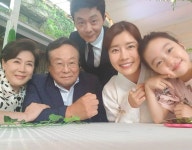유선, 박정수x주현x이원재와 막방 인증 끝까지 함께 해줘요[★SHOT!]