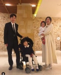 봉태규♥︎하시시박, 스타일리시한 가족사진..멋짐이 폭발[★SHOT!]