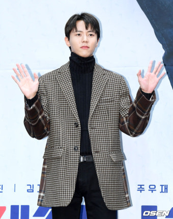 [사진]주우재,'한파에 목티 패션'