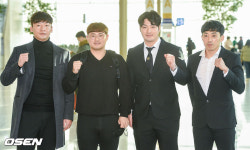 [사진]오주원-이지영-박병호-박정음,새시즌 준비 위해 떠나요