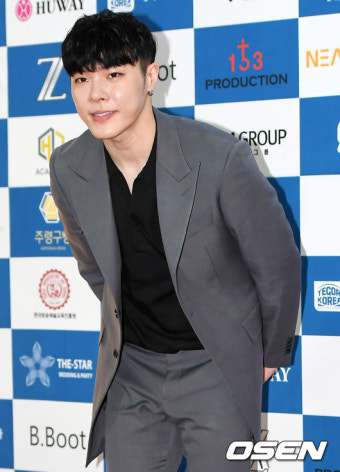 '약물의혹' 휘성 소속사, 