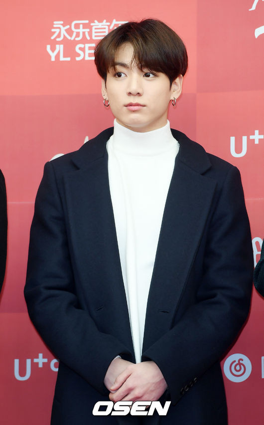 정국, 일본 우익 모자 논란으로 사과 실망과 불편 드린 점에 진심 사죄
