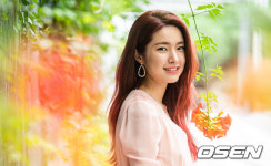 하영 
