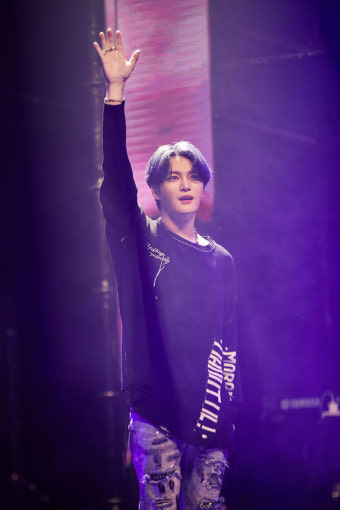 김재중, 첫 온라인 단독 콘서트 성료..'사생활' OST 라이브 최초 공개 [공식]