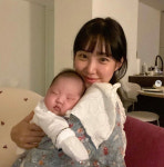 최희, 아빠 판박이 딸 근황 공개 생후 43일 우량아, 배고픔 참지 않지