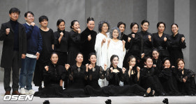 [사진]뮤지컬 베르나르다 알바 프레스콜, 단체 포토타임