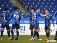 [사진]울산, 인천 상대로 3-1 승리