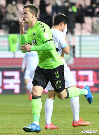 '일류첸코 멀티골' 전북, 대구에 3-2 승리...무패+3연승 질주 [오!쎈 현장]
