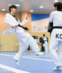 [사진]장준,힘차게 날아오르며