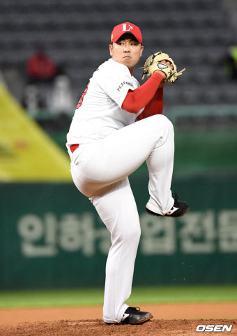 [사진]역투하는 김택형