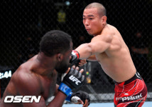 아이언 터틀 박준용, 로블로 위기 넘고 UFC 3연승 질주