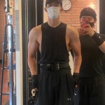 이정신, 터질듯한 팔 근육에 핏줄까지..“힘 엄청 줌” [★SHOT!]