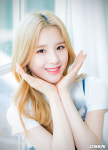 [사진]이달의 소녀 희진,꽃이 피었어요