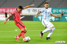 [사진]이동준, 동점골 노린다