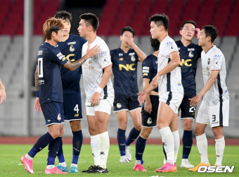 [사진]서울이랜드-김천상무,'0-0 무승부'