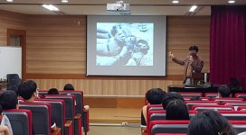 부활 구수환 감독  세상의 등불, 이태석 재단이 하겠다