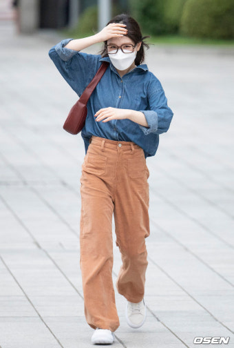 [사진]레드벨벳 웬디,'바람을 가르며'