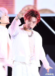 [사진]NCT127 유타,'레드가 찰떡'
