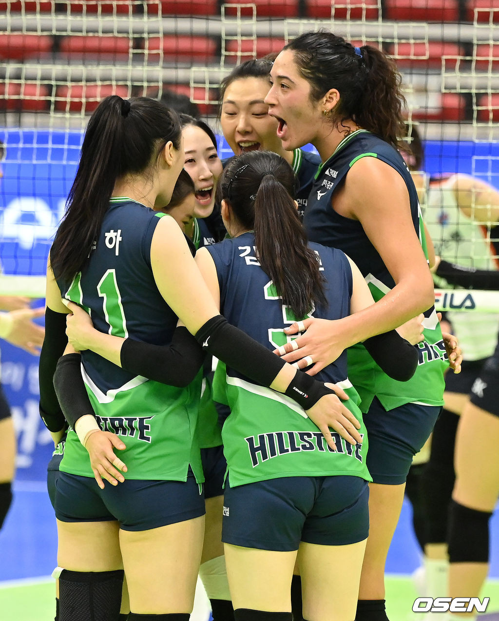 김연경 선수 주도, 흥국생명 프로배구 개막전에서 현대건설 꺾어