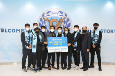 대구FC 엔젤클럽, 친선 골프대회 통해 유스팀에 후원금 기부