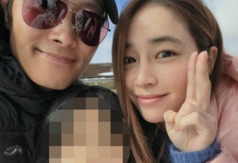 이병헌이민정, 귀한 '투샷 셀카' 포착..제주도서 오붓한 가족여행