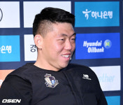 윤스골프크럽 | [사진]윤보상,'자신감 넘치는 미소'