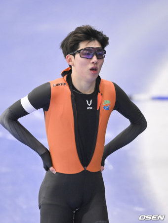 [사진]1500M 1위 정재원,'올라운드 종합우승이 보여요'