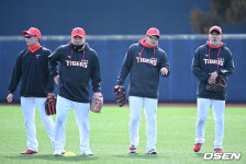 [사진]김호령-이우성-나성범-고종욱,외야는 우리가 지킨다