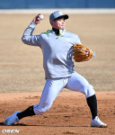 [사진]권동진,빠른 송구