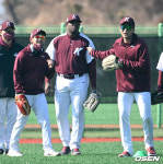 [사진]이용규-이정후, 푸이그와 함께 즐겁게