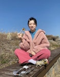 ♥지오 최예슬, 햇볕 아래 김밥 먹으며 배시시 다들 해보시길!
