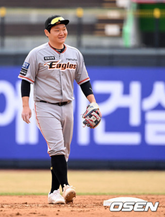 노시환을 1루로? 한화의 숨은 격전지…수베로 파격 구상