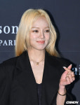 [사진]소녀시대 효연,'수줍은 하트'