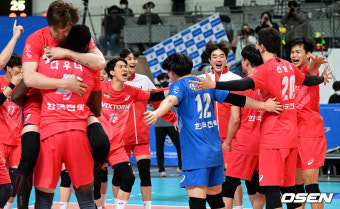 [사진]한국전력, '우리카드 상대로 역전드라마 승리'