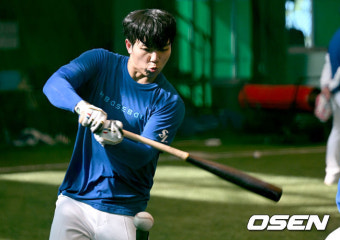 '발목 부상' 김영웅, 재활 끝 잔류군 합류...정상 훈련 소화