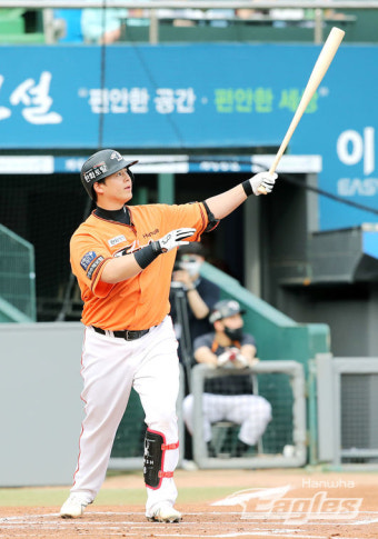 ML 90승 투수 두들긴 22세 거포, 