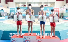 신관초, 초등부 개인전에서 두 체급 금메달 획득